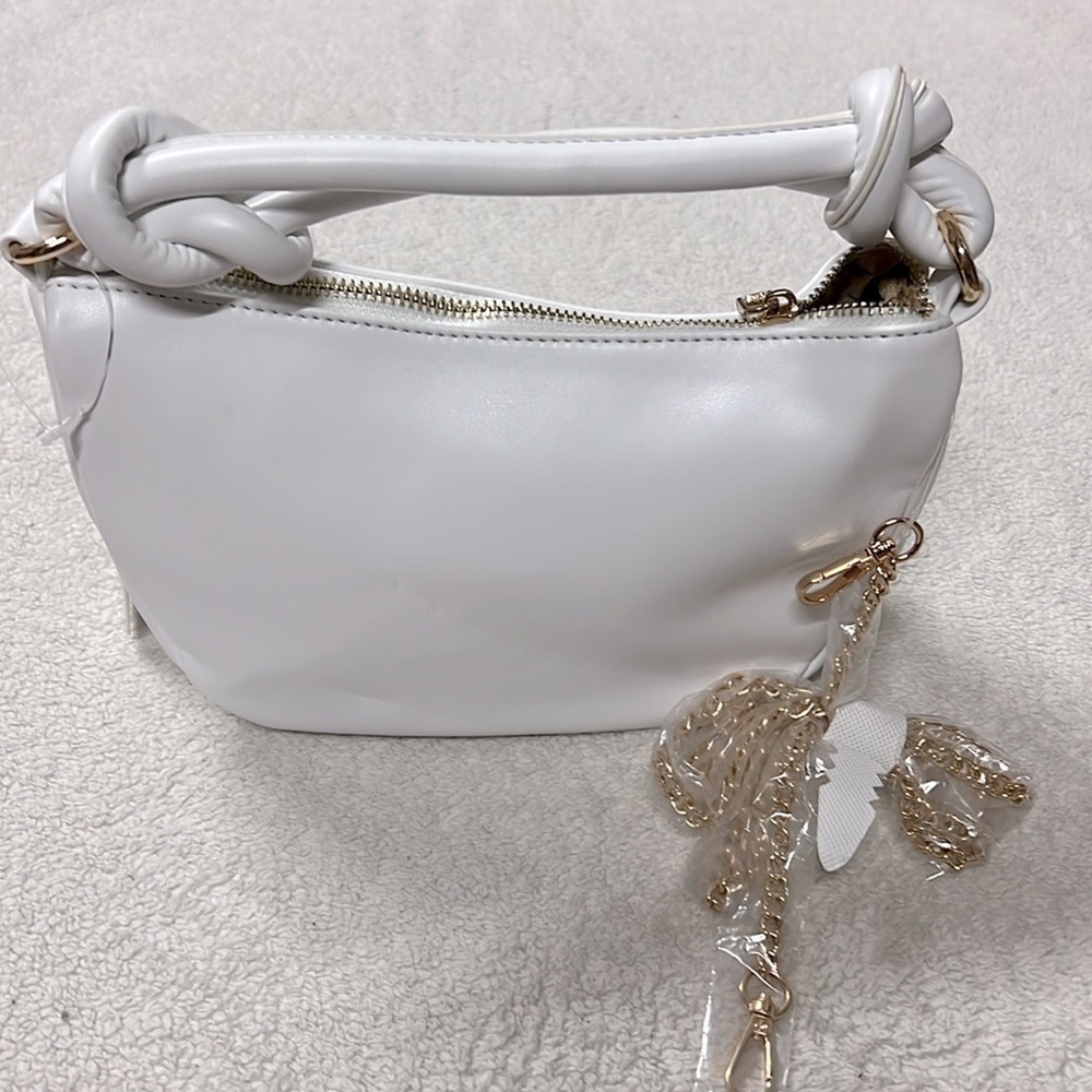 URBAN EXPRESSIONS Cassandra Top Handle Crossbody Bag - Picture 3 of 9